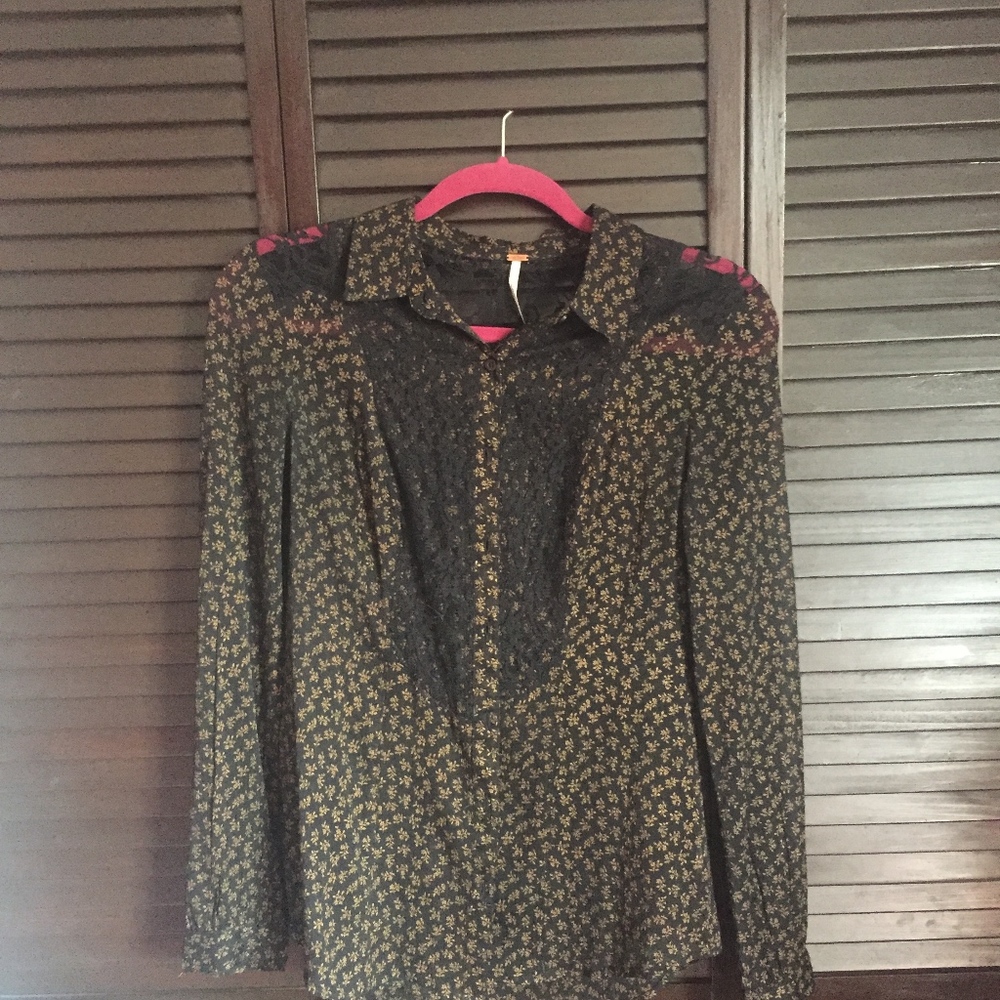 Free People Blouse - Picture 2 of 4